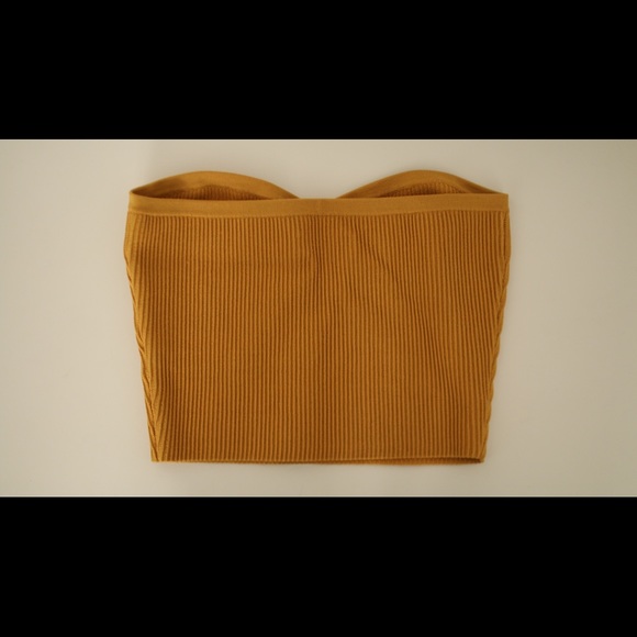 Babaton Ribbed Top - Picture 3 of 4